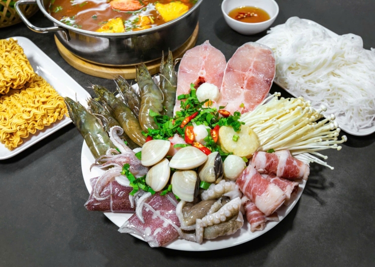 Lẩu thập cẩm 